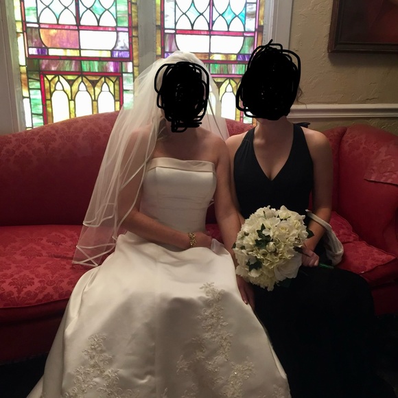 Alfred Angelo wedding dress - Picture 10 of 12